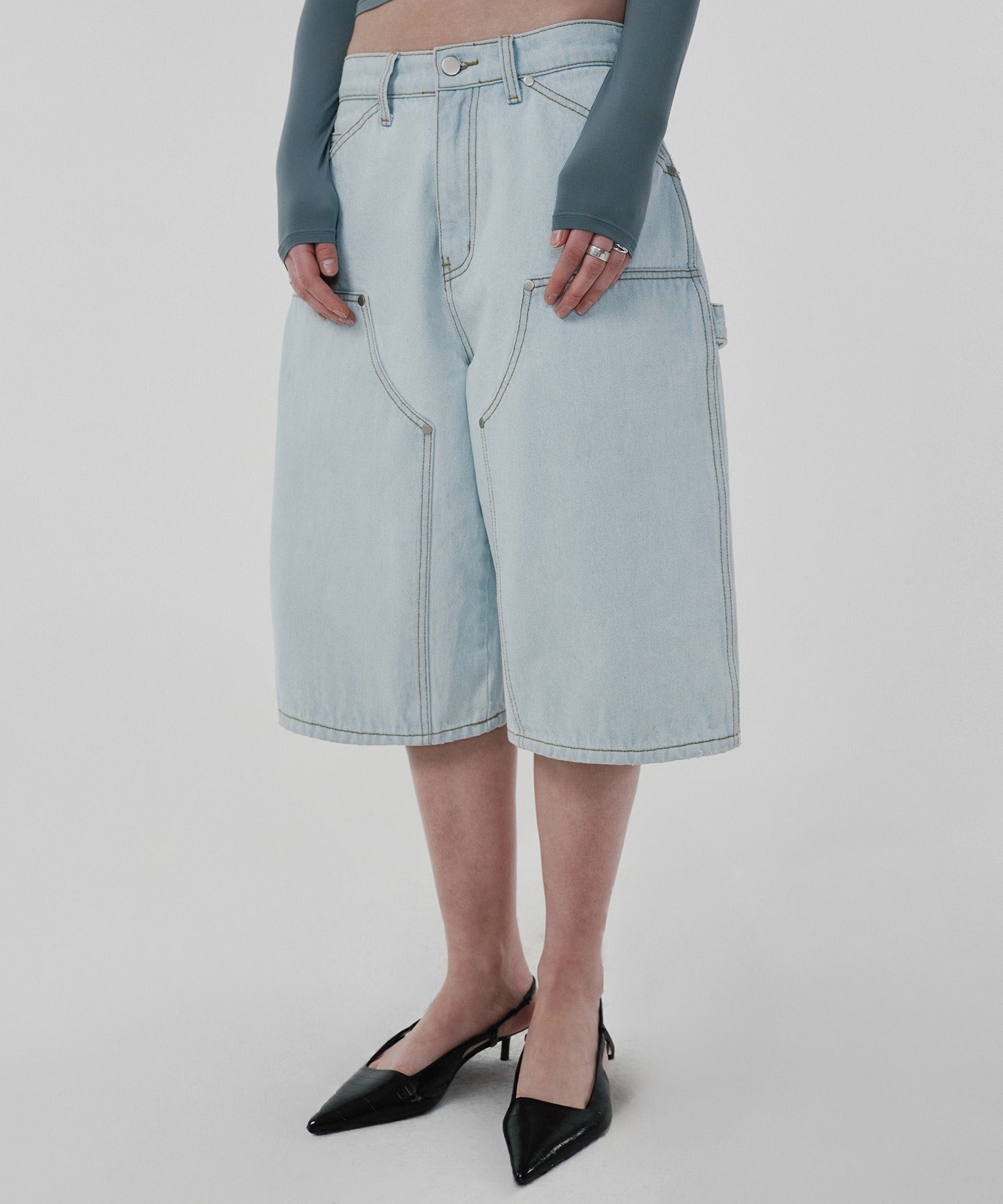 CONTOUR DOUBLE KNEE SHORTS [LIGHT BLUE]