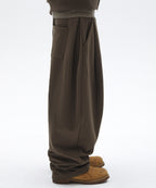 TWO TUCK LONG PANTS [BROWN]