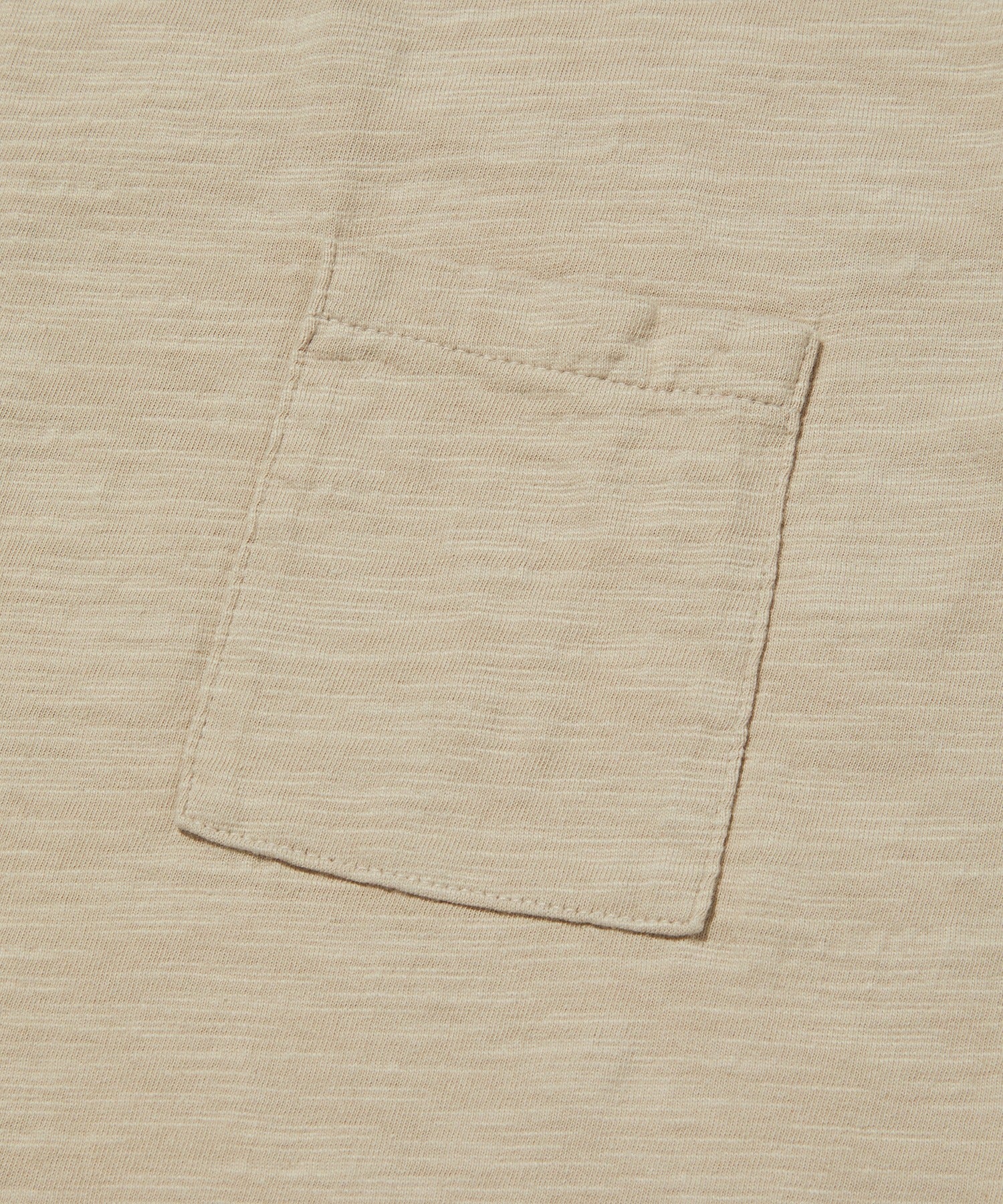 TEXTURED POCKET TEE [BEIGE]