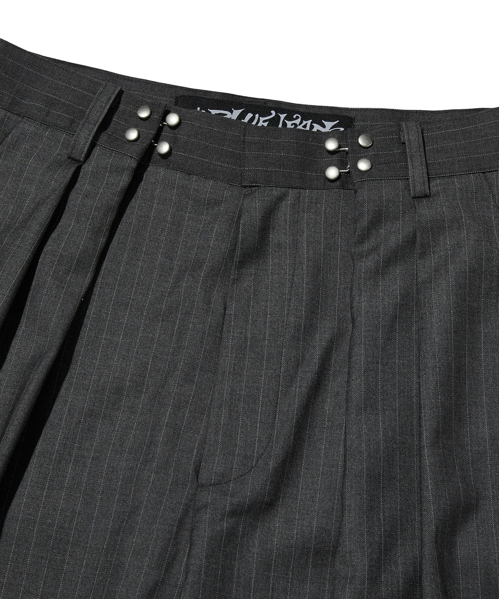 TWO TUCK STRIPE SLACKS [GRAY]