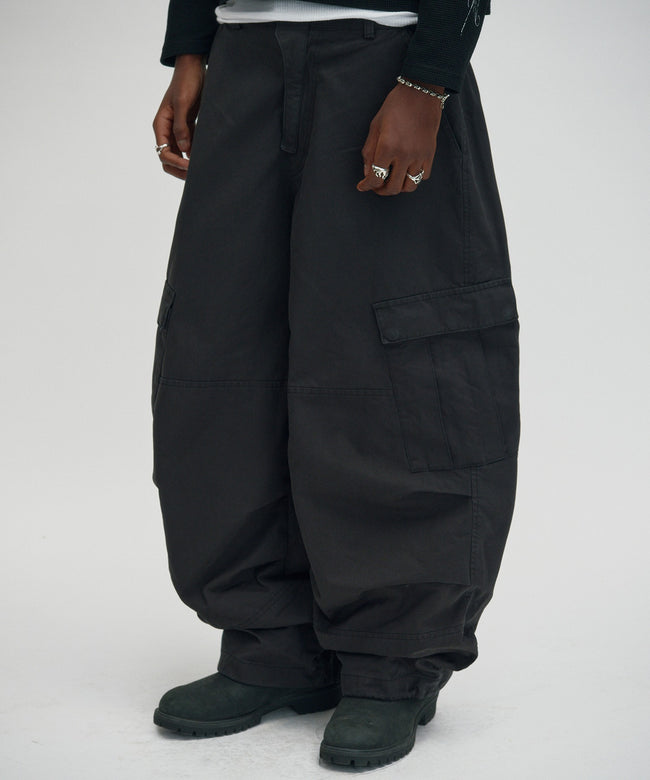 WASHED CARGO PANTS [BLACK] Hover Image