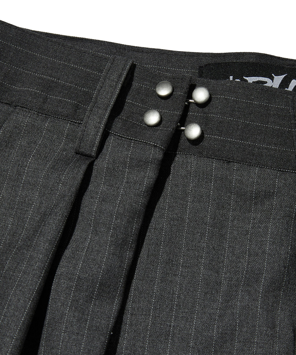TWO TUCK STRIPE SLACKS [GRAY]