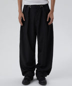 TWO TUCK STRIPE SLACKS [BLACK]