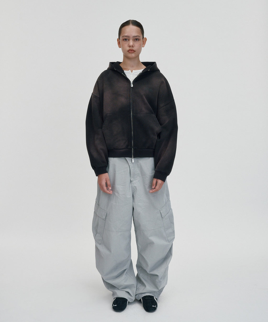 CROPPED WASHED HOOD ZIP UP [DARK BLACK]