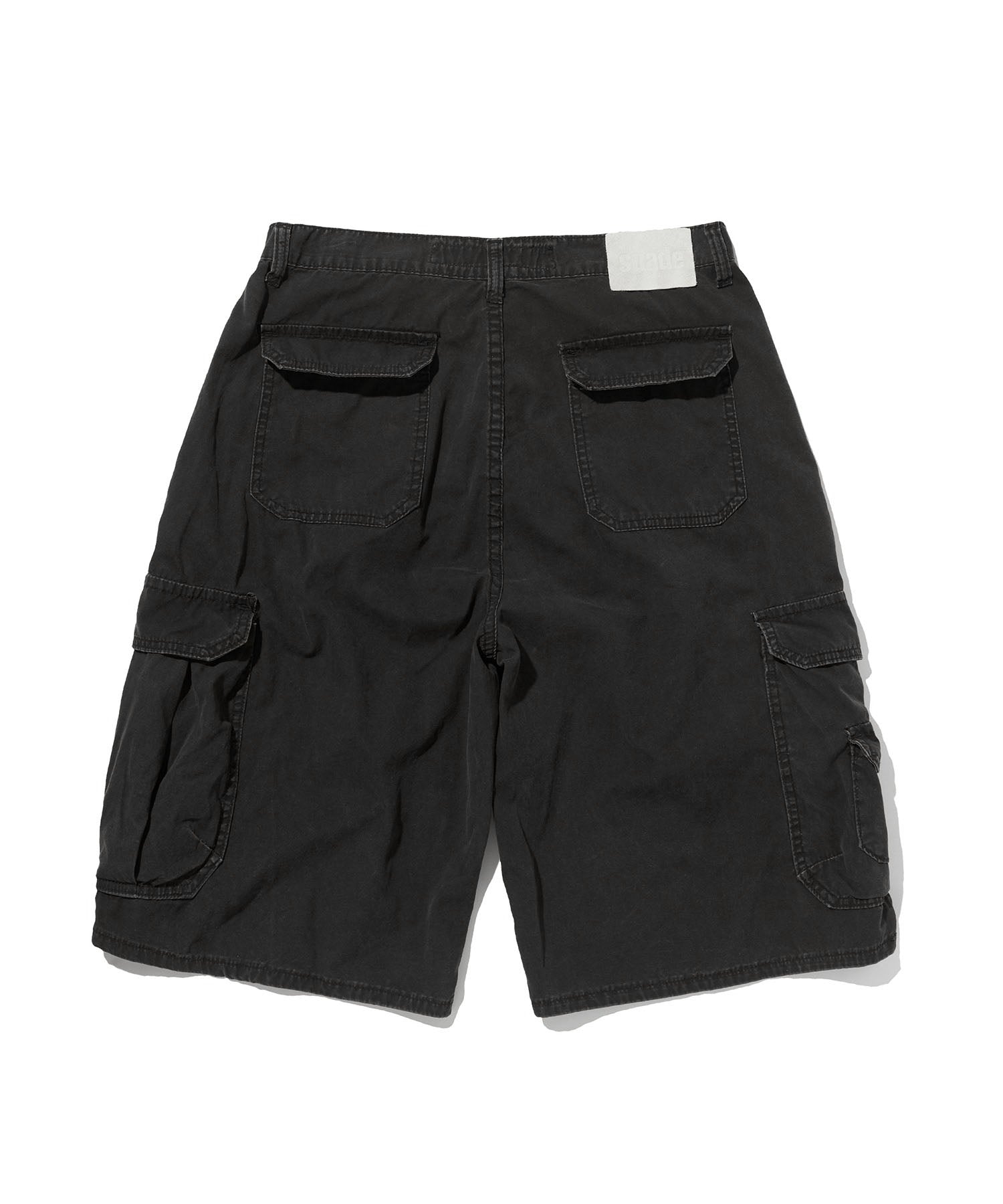 WIDE CARGO SHORTS [BLACK]
