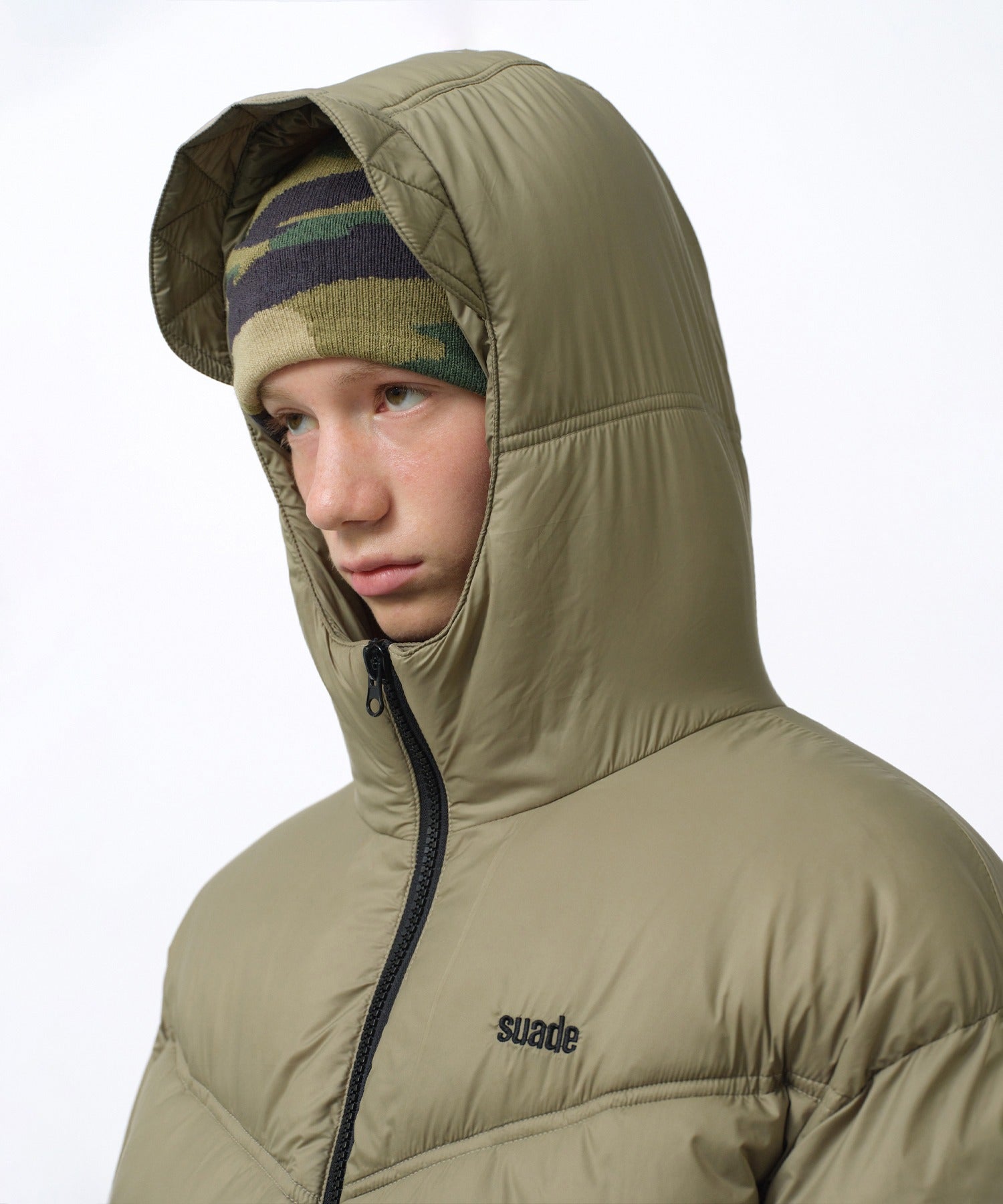 HOODED PUFFER JACKET [KHAKI]