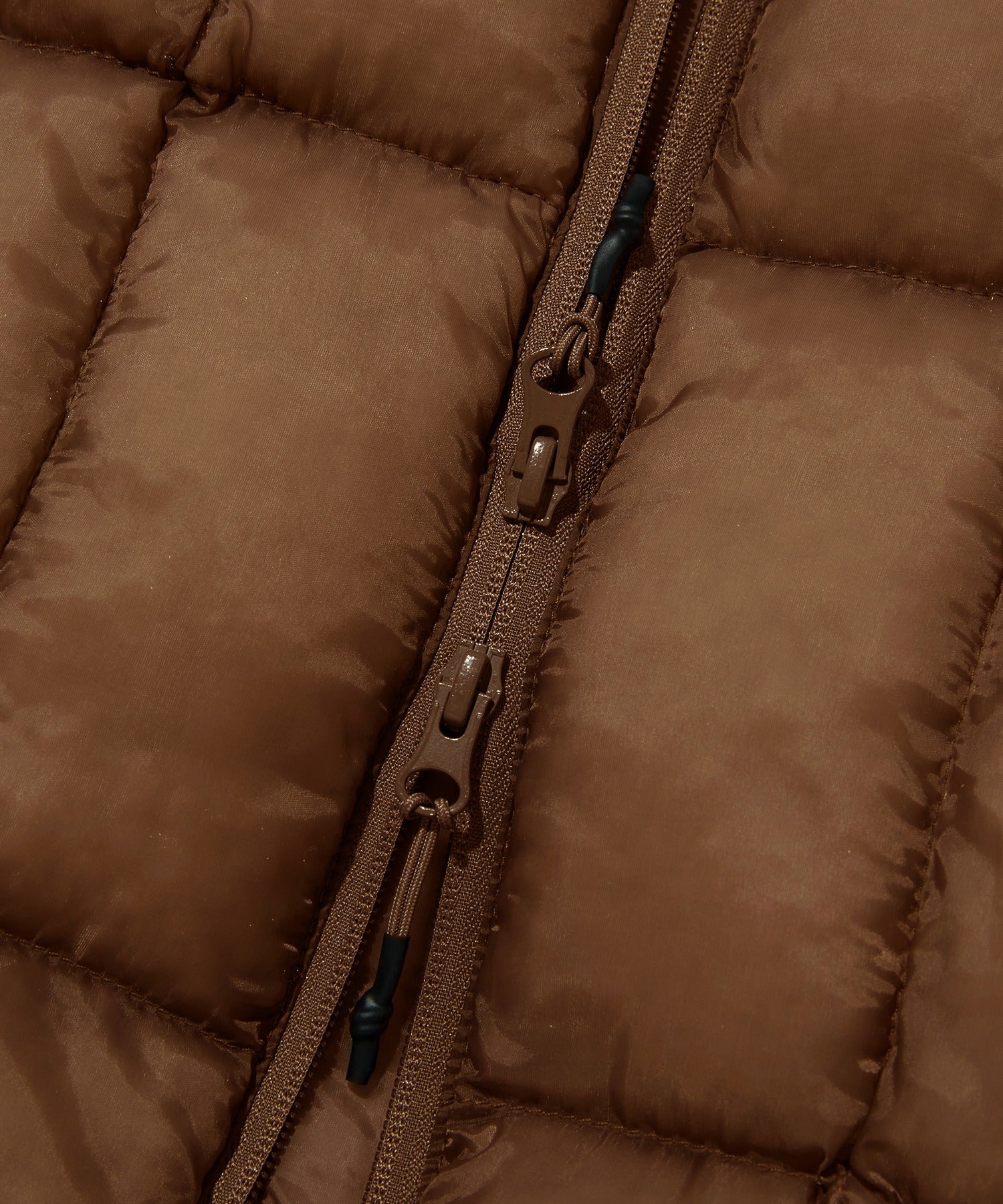 LIGHT PUFFER JACKET [BROWN]
