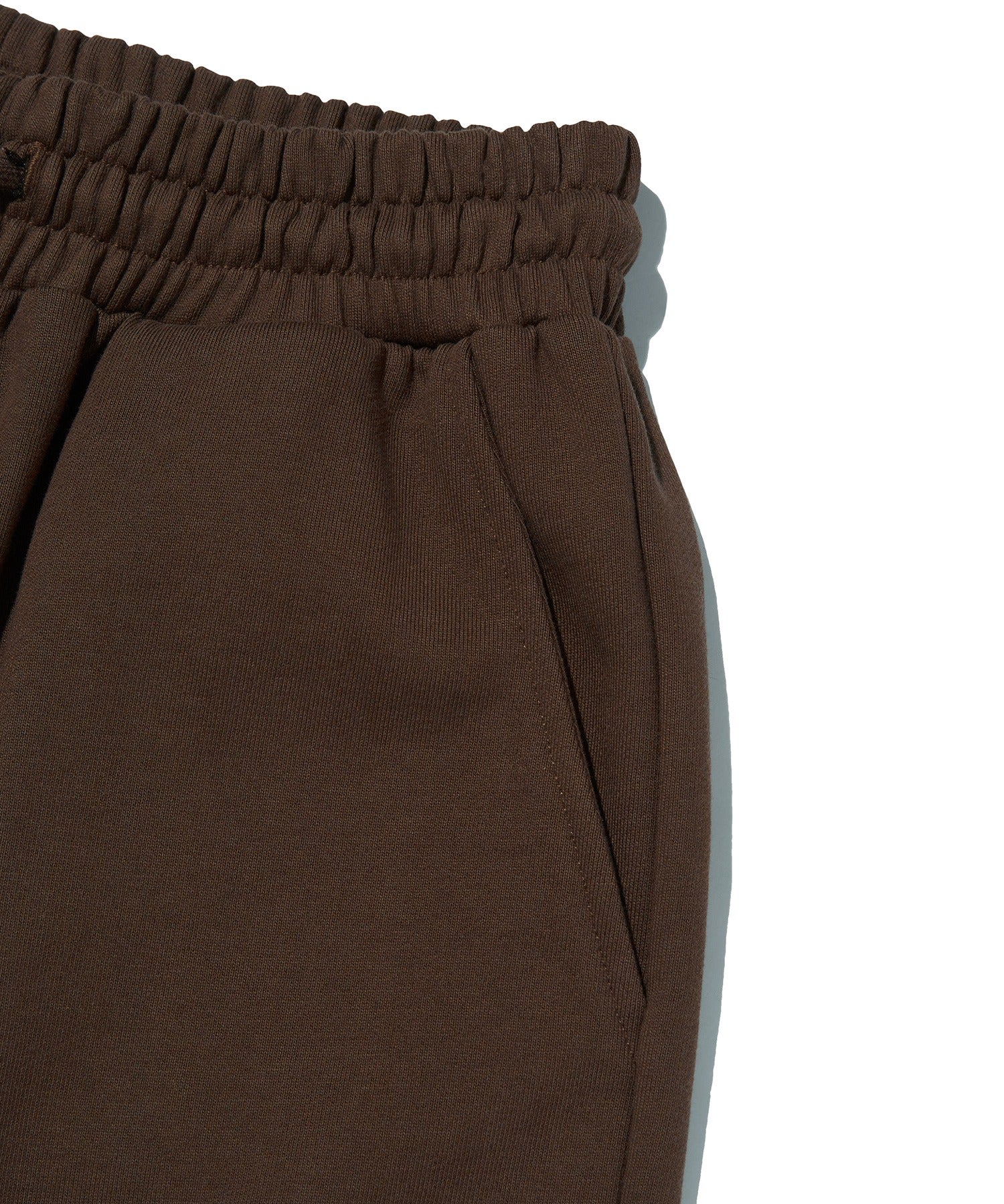 WIDE SWEAT SHORTS [BROWN]