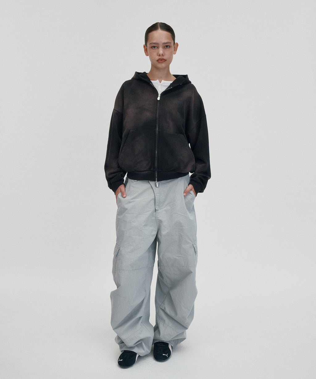 CROPPED WASHED HOOD ZIP UP [DARK BLACK]