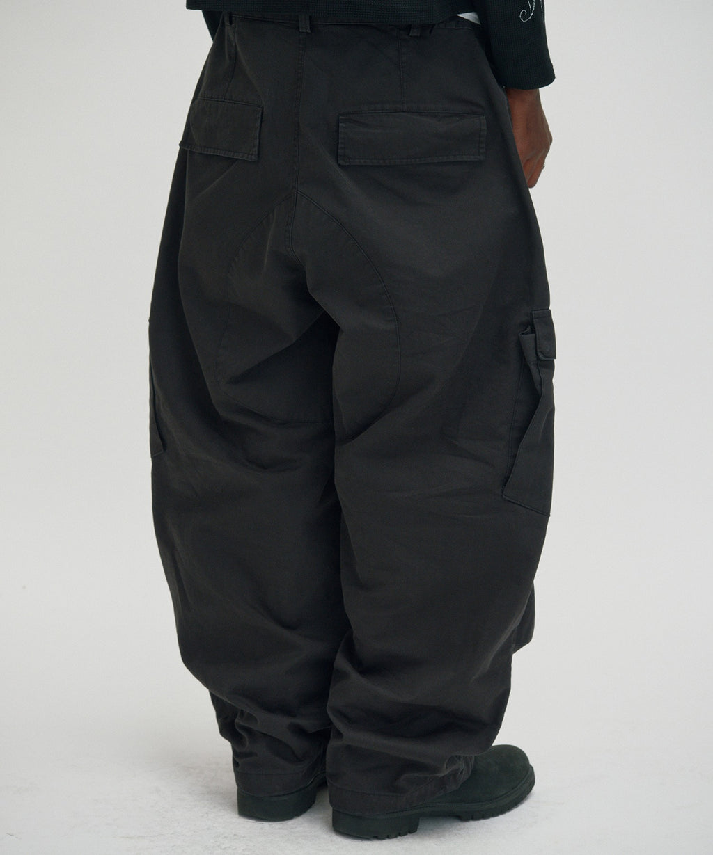 WASHED CARGO PANTS [BLACK]